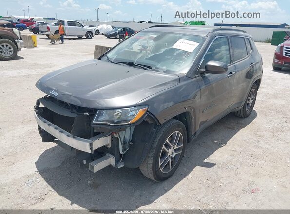 3C4NJCBB5JT228874 2018 JEEP COMPASS Gray Przód lewy