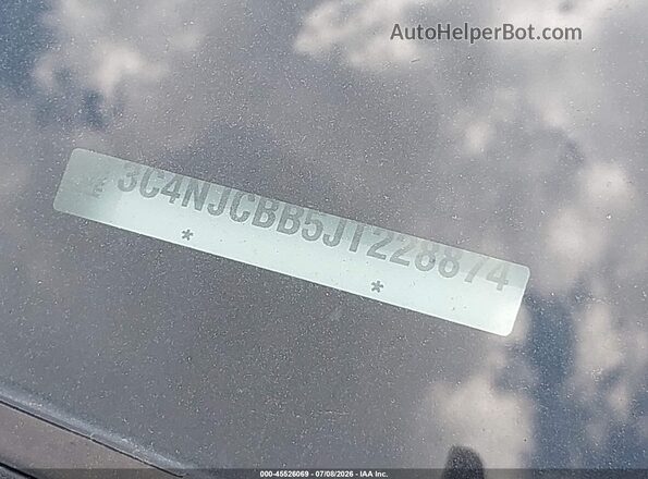 3C4NJCBB5JT228874 2018 JEEP COMPASS Gray 