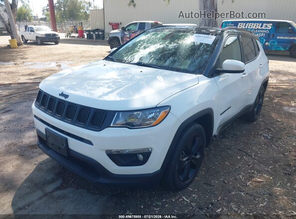 3C4NJCBB5KT743715 2019 JEEP COMPASS Белый Передняя левая четверть