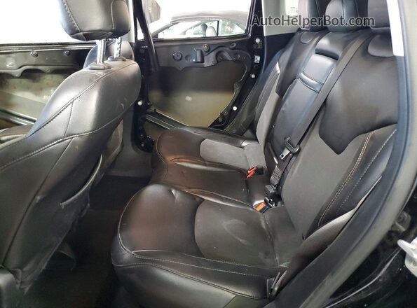 3C4NJCBB5LT108365 2020 JEEP COMPASS Black Vista de los asientos traseros