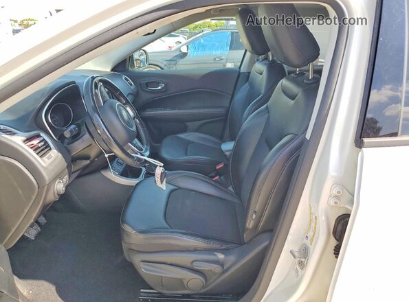 3C4NJCBB5LT162488 2020 JEEP COMPASS White Սալոնի դիմացի տեսք