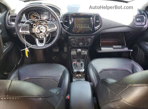 3C4NJCBB6KT615466 2019 JEEP COMPASS Белый Вид панели приборов