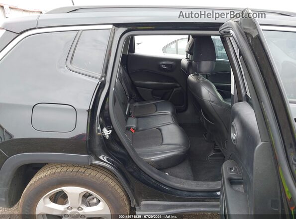 3C4NJCBB7JT233607 2018 JEEP COMPASS Black Widok naklejki z numerem VIN