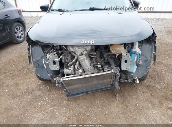 3C4NJCBB7JT233607 2018 JEEP COMPASS Black Widok z przodu