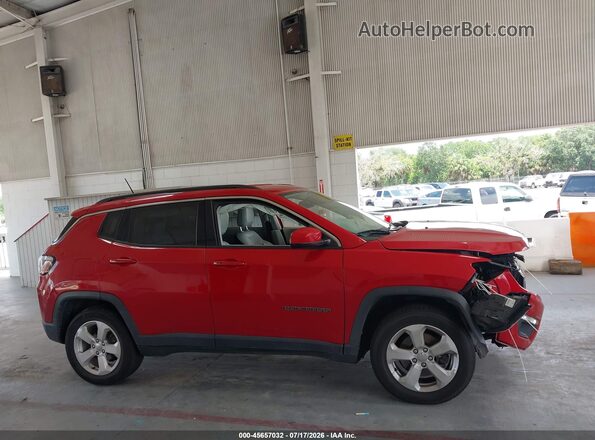 3C4NJCBB7JT268003 2018 JEEP COMPASS Red Vista interior trasera