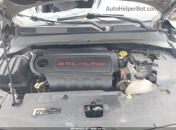 3C4NJCBB7JT410849 2018 JEEP COMPASS Silver უკანა ხედი