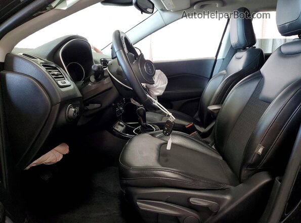 3C4NJCBB7KT640201 2019 JEEP COMPASS Black Вид салону спереду