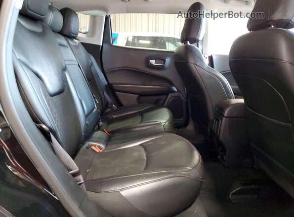 3C4NJCBB7KT640201 2019 JEEP COMPASS Black Вид задньої частини салону