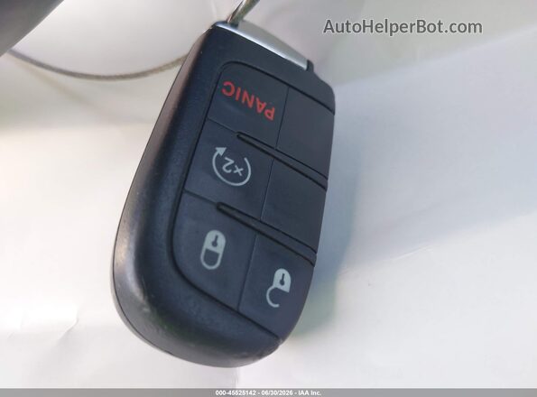3C4NJCBB7KT699717 2019 JEEP COMPASS Blue Widok deski rozdzielczej