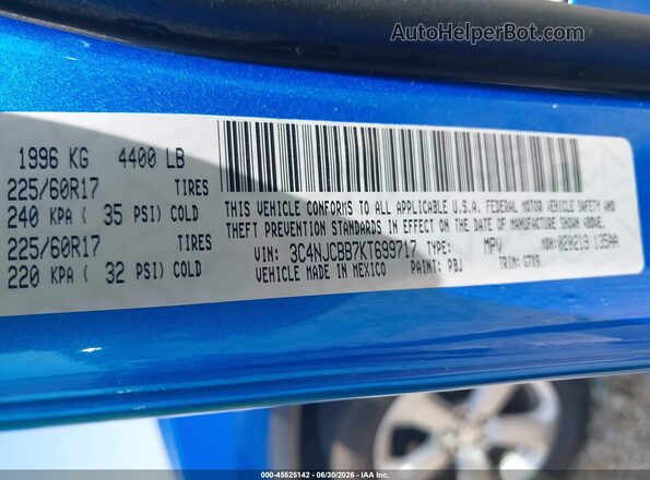 3C4NJCBB7KT699717 2019 JEEP COMPASS Blue Widok komory silnika
