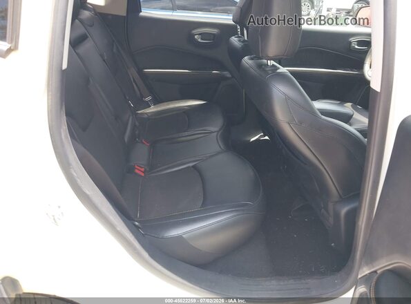 3C4NJCBB7MT592248 2021 JEEP COMPASS White VIN կոդի պիտակի տեսք