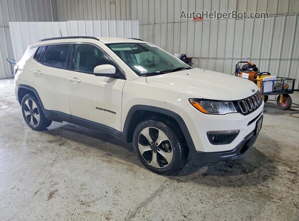 3C4NJCBB8JT194526 2018 JEEP COMPASS White Przód prawy