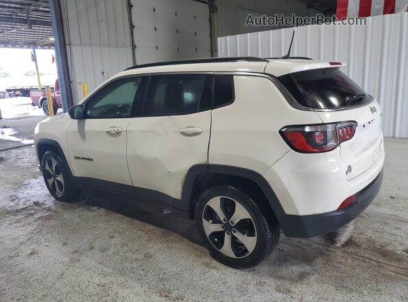 3C4NJCBB8JT194526 2018 JEEP COMPASS White Widok naklejki z numerem VIN