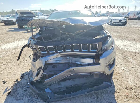 3C4NJCBB8JT293167 2018 JEEP COMPASS Silver Вид спереду