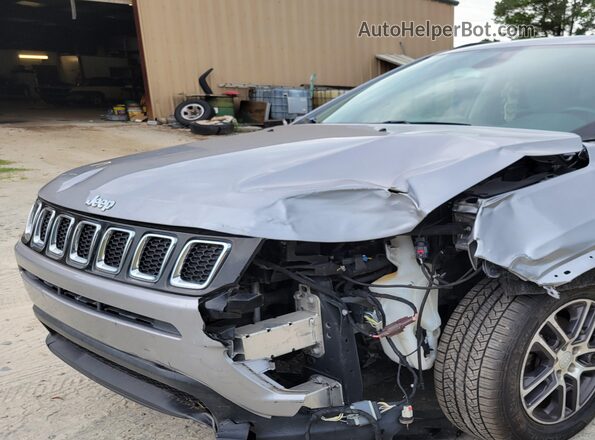 3C4NJCBB8KT636593 2019 JEEP COMPASS Silver Front left