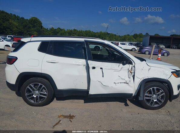 3C4NJCBB8LT169466 2020 JEEP COMPASS White Вид задньої частини салону