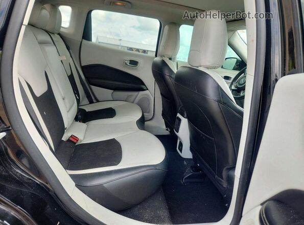 3C4NJCBB8LT252833 2020 JEEP COMPASS Black Widok wnętrza z tyłu