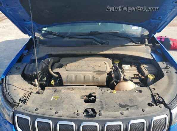 3C4NJCBB8NT103566 2022 JEEP COMPASS Blue Widok komory silnika