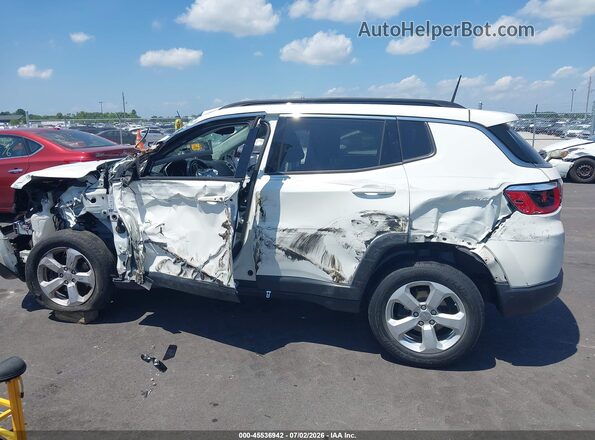 3C4NJCBB9JT462242 2018 JEEP COMPASS White 