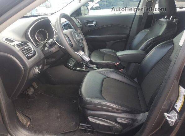3C4NJCBB9MT518037 2021 JEEP COMPASS Gray Front interior view