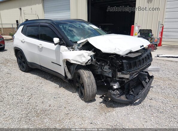 3C4NJCBB9MT570879 2021 JEEP COMPASS White Widok z przodu