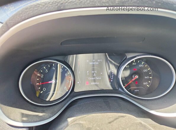 3C4NJCBBXJT194723 2018 JEEP COMPASS Blue Instrument cluster view