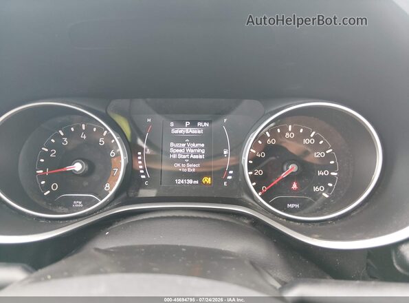 3C4NJCBBXKT615647 2019 JEEP COMPASS Silver Vista de los asientos traseros