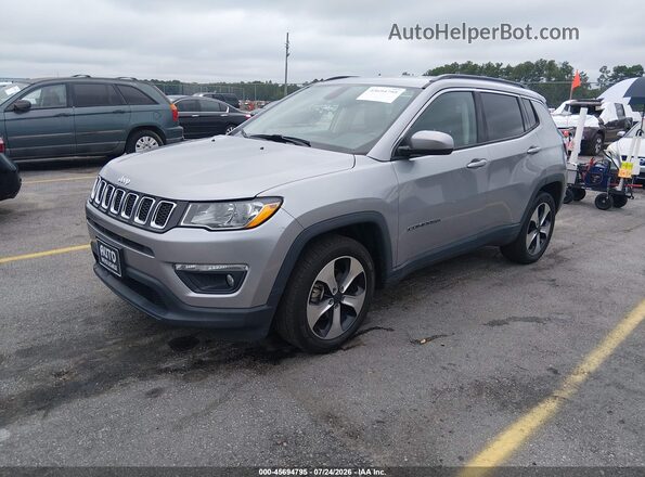 3C4NJCBBXKT615647 2019 JEEP COMPASS Silver Vista tres cuartos delantera izquierda