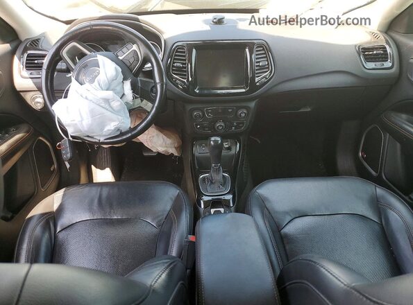 3C4NJCCB0JT461687 2018 JEEP COMPASS White Widok deski rozdzielczej