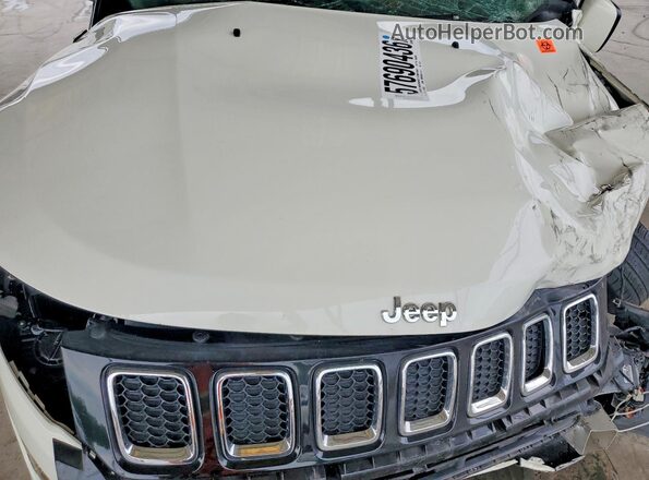 3C4NJCCB0LT125721 2020 JEEP COMPASS White Սալոնի հետևի տեսք