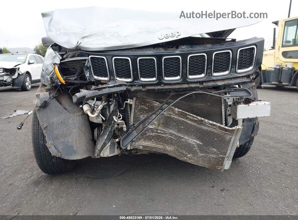 3C4NJCCB0LT128683 2020 JEEP COMPASS Silver Դիմացի տեսք