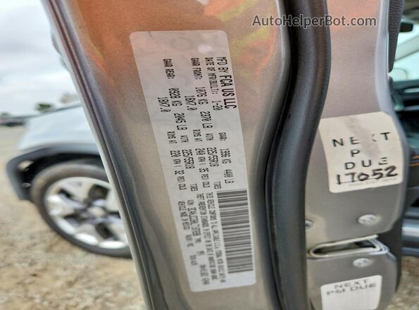 3C4NJCCB0LT187698 2020 JEEP COMPASS Silver Vista de la etiqueta del VIN