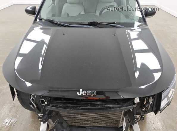 3C4NJCCB0LT198605 2020 JEEP COMPASS Black 