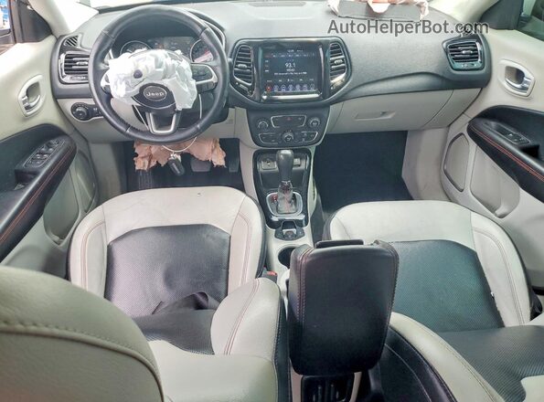 3C4NJCCB1KT699078 2019 JEEP COMPASS White Widok deski rozdzielczej