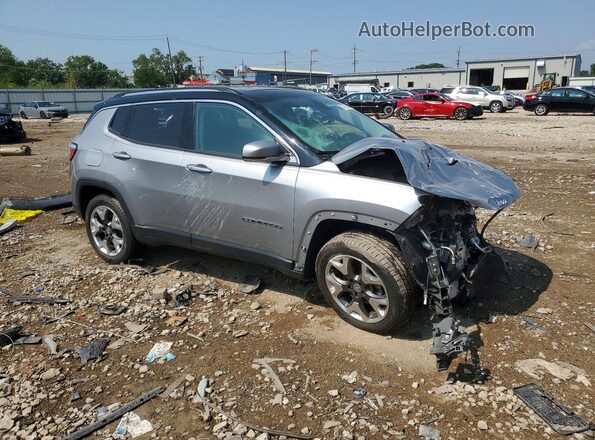 3C4NJCCB3JT204569 2018 JEEP COMPASS Серебряный Передняя правая четверть