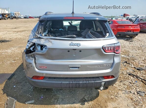 3C4NJCCB3JT204569 2018 JEEP COMPASS Серебряный Вид сзади