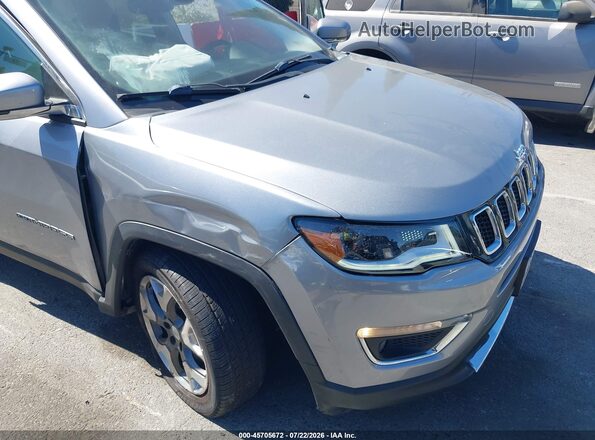 3C4NJCCB3JT406053 2018 JEEP COMPASS Silver Вид спереду