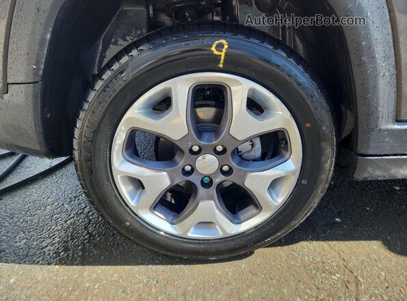 3C4NJCCB4LT152825 2020 JEEP COMPASS Gray 