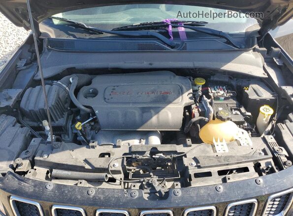 3C4NJCCB4LT154574 2020 JEEP COMPASS Gray Vista interior trasera
