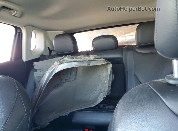 3C4NJCCB5JT257080 2018 JEEP COMPASS Gray Вид задніх сидінь