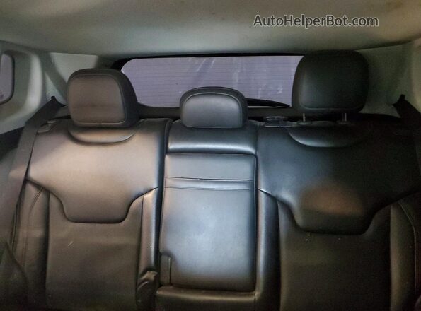 3C4NJCCB5LT122457 2020 JEEP COMPASS White უკანა სავარძლების ხედი
