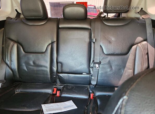 3C4NJCCB5LT187440 2020 JEEP COMPASS Silver Вид задніх сидінь