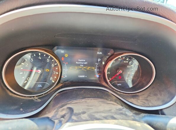 3C4NJCCB5LT187440 2020 JEEP COMPASS Silver Вид щитка приладів