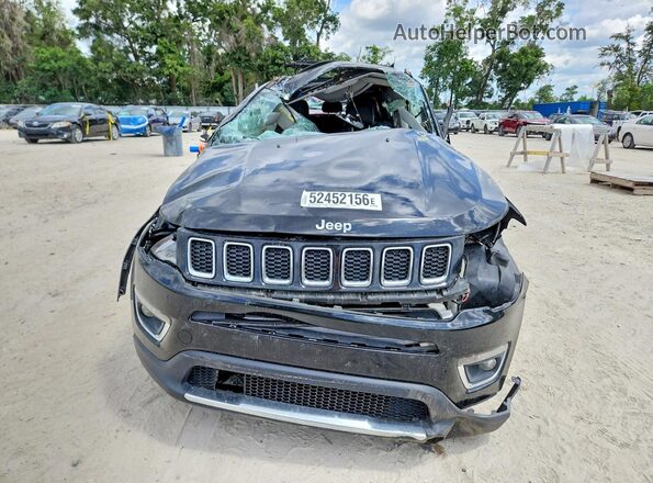 3C4NJCCB6JT240756 2018 JEEP COMPASS Black Front view