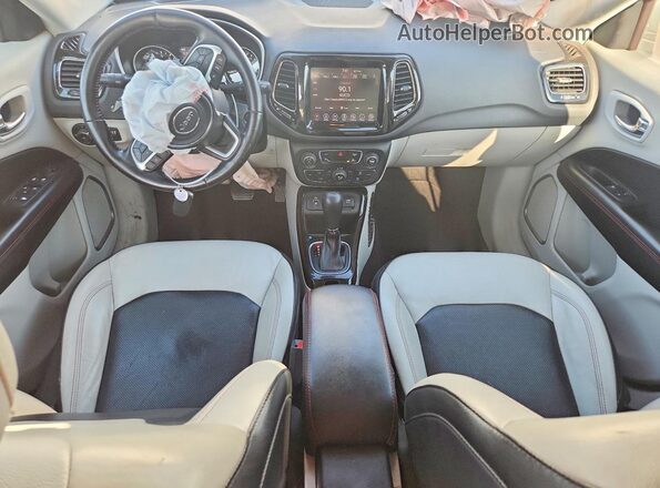 3C4NJCCB6MT522318 2021 JEEP COMPASS White Widok deski rozdzielczej