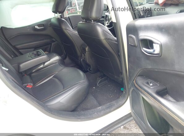 3C4NJCCB6MT597245 2021 JEEP COMPASS White Widok naklejki z numerem VIN