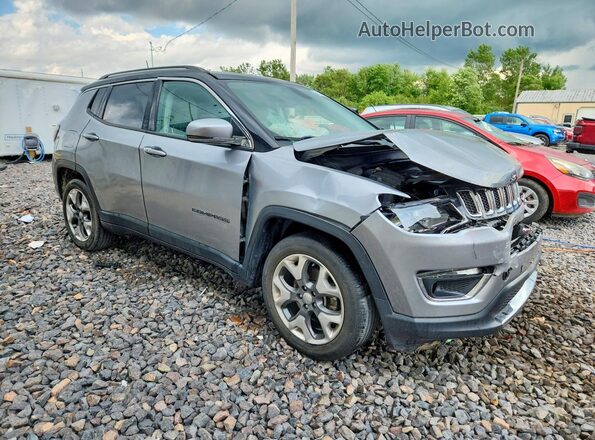 3C4NJCCB7JT211492 2018 JEEP COMPASS Silver Przód prawy