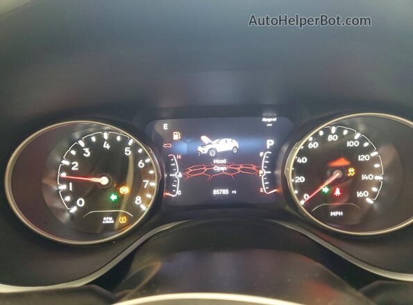 3C4NJCCB7LT180019 2020 JEEP COMPASS Red Вид щитка приладів