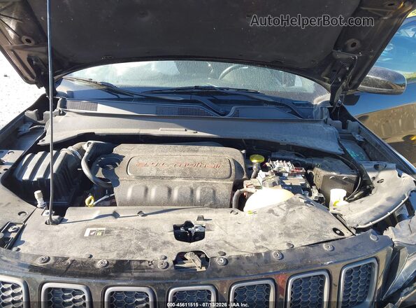 3C4NJCCB9LT248367 2020 JEEP COMPASS Black უკანა ხედი