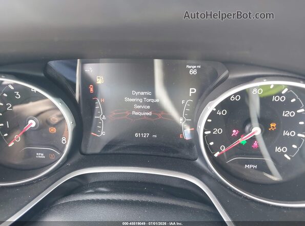 3C4NJCCBXKT692842 2019 JEEP COMPASS White Widok tylnych siedzeń